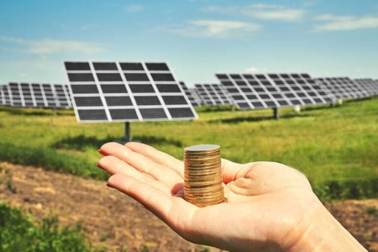 Por que investir em usina solar é uma escolha inteligente para o seu portfólio de investimentos